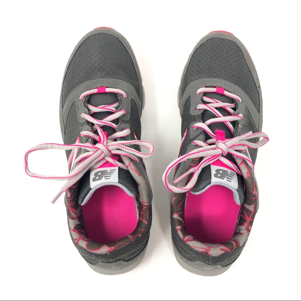 New Balance - Picture 5 of 8